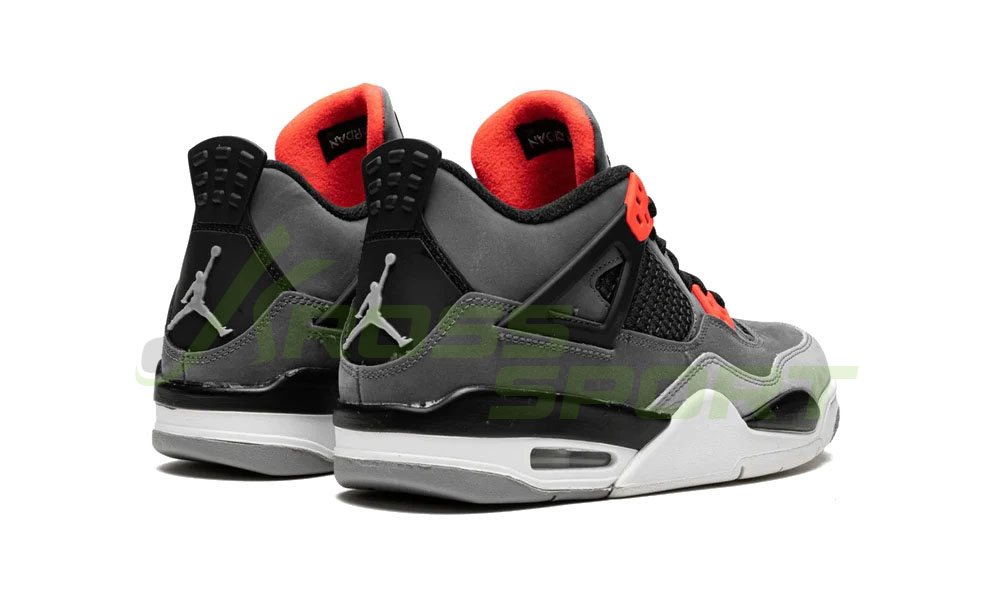 Nike Air Jordan 4 Retro “Undefeated” с мехом